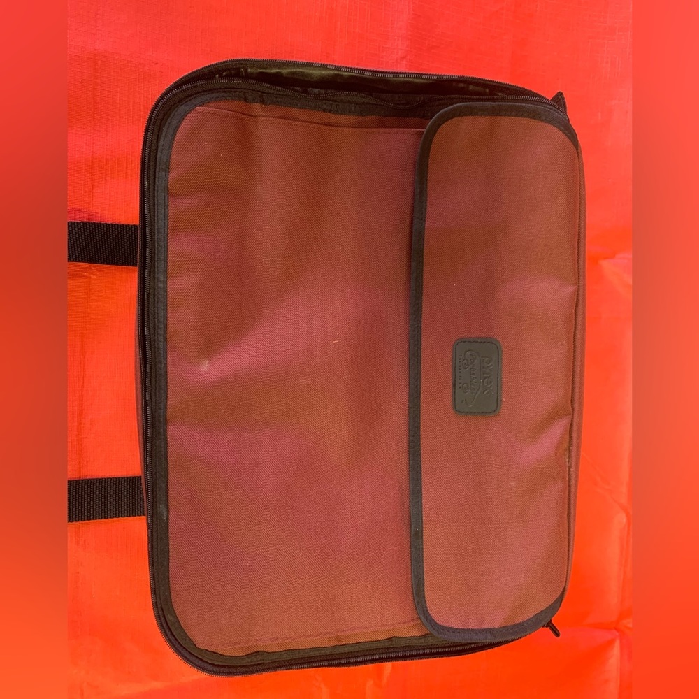 Casserole Dish travel cover - red